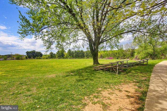 8111 BARKSDALE RD, Baltimore, MD 21286