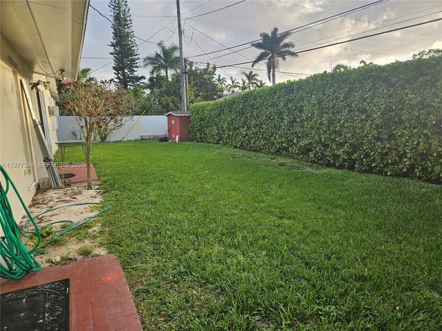 19112 SW 95th Ave, Cutler Bay, FL 33157