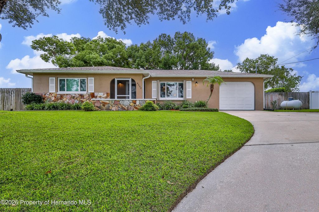 4502 Bayridge Court, Spring Hill, FL 34606