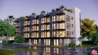 6401 Whitman Avenue, Los Angeles, CA 91406