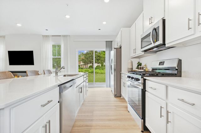 5449 Queens Drive NW, Rochester, MN 55901