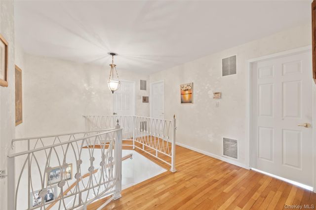 13 Beaumont Drive, New City, NY 10956