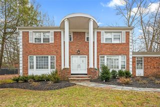 13 Beaumont Drive, New City, NY 10956