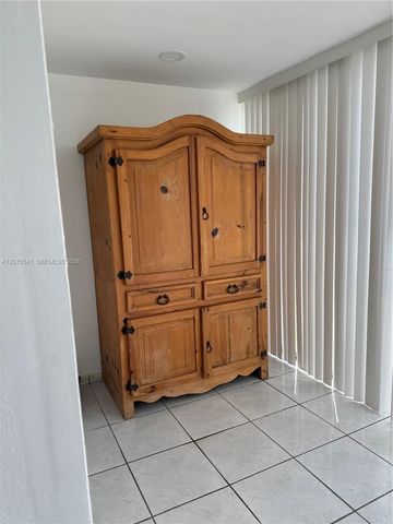9401 SW 4th Street 103, Miami, FL 33174