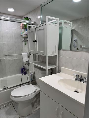 9401 SW 4th Street 103, Miami, FL 33174