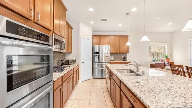 8930 High Branch, San Antonio, TX 78254