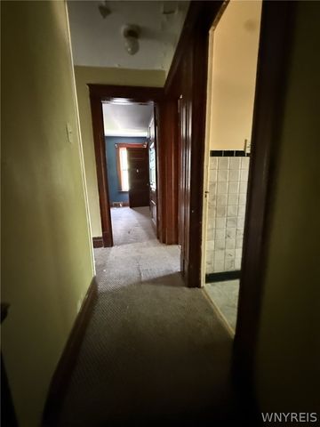 1600 Cleveland Avenue, Niagara Falls, NY 14305