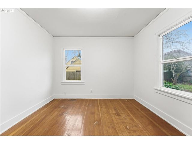 4903 Se 76TH Ave, Portland, OR 97206