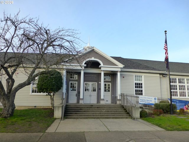 4903 Se 76TH Ave, Portland, OR 97206