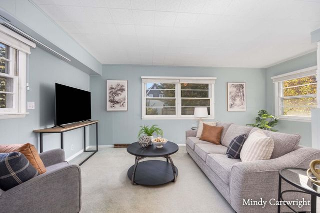 2342 Paris Avenue Se, City Of Grand Rapids, MI 49507