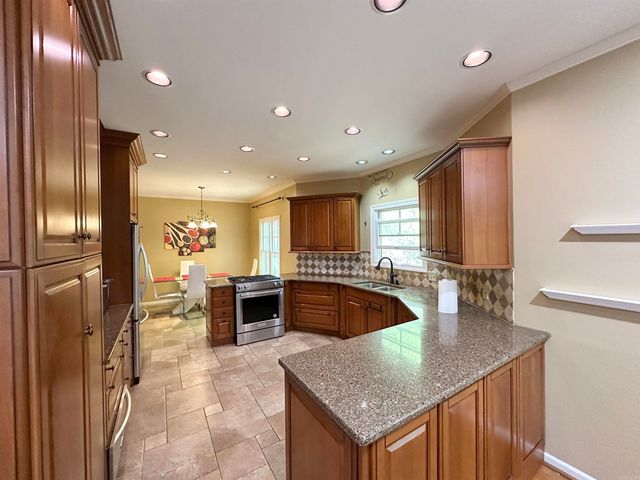 2307 Morningside Drive, Jonesboro, AR 72404
