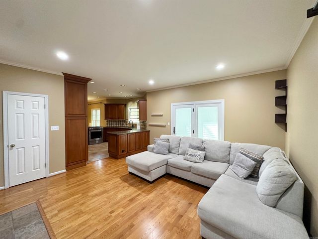 2307 Morningside Drive, Jonesboro, AR 72404