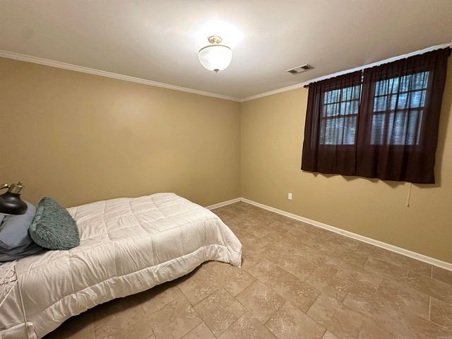 2307 Morningside Drive, Jonesboro, AR 72404