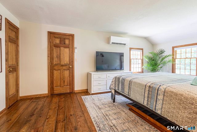 27 West Street, Hebron, CT 06248