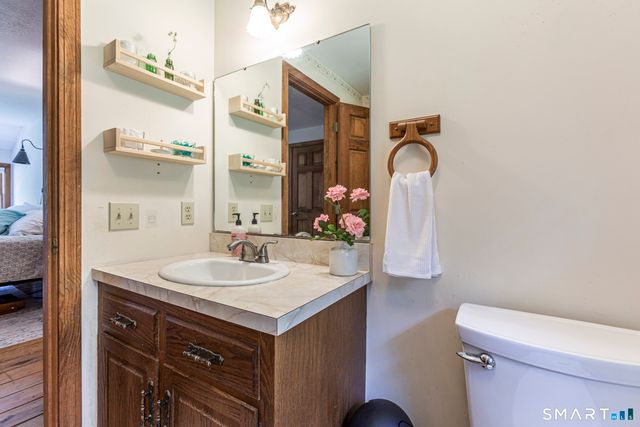 27 West Street, Hebron, CT 06248