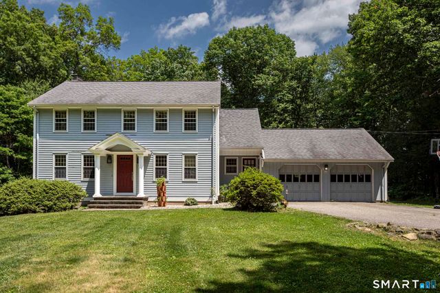 27 West Street, Hebron, CT 06248