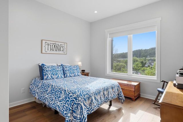 411 Fairpoint Street 205, Chattanooga, TN 37405