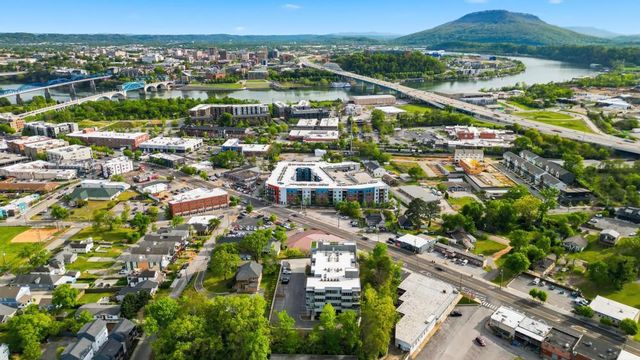 411 Fairpoint Street 205, Chattanooga, TN 37405