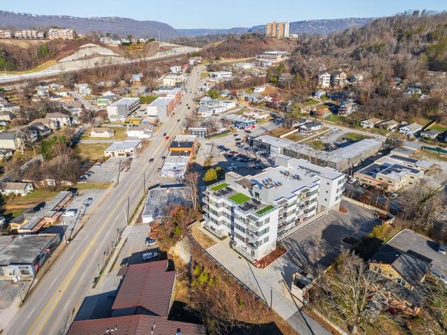411 Fairpoint Street 205, Chattanooga, TN 37405