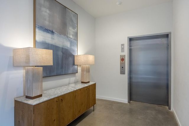 411 Fairpoint Street 205, Chattanooga, TN 37405
