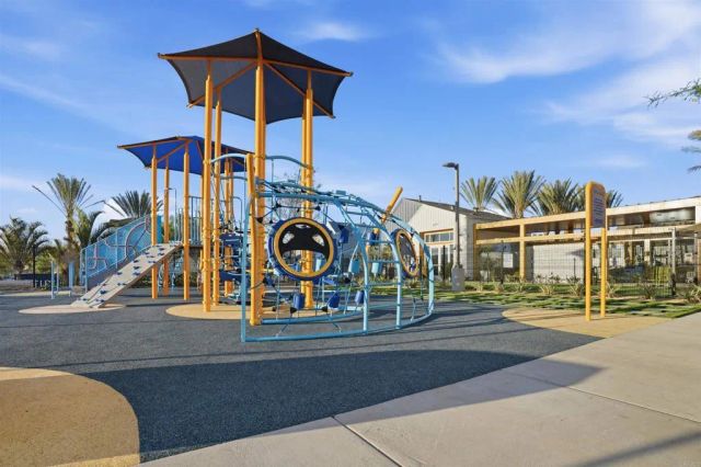 6000 Luminary Drive 4-318, Chula Vista, CA 91913