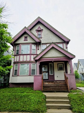 2563 N 12th STREET, Milwaukee, WI 53206