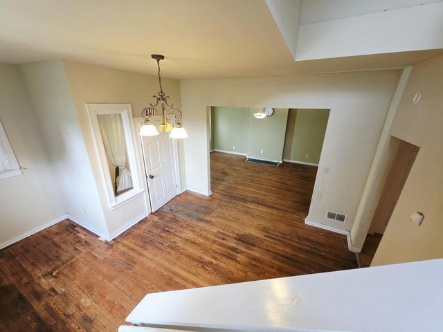 2563 N 12th STREET, Milwaukee, WI 53206