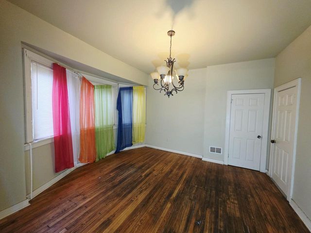 2563 N 12th STREET, Milwaukee, WI 53206