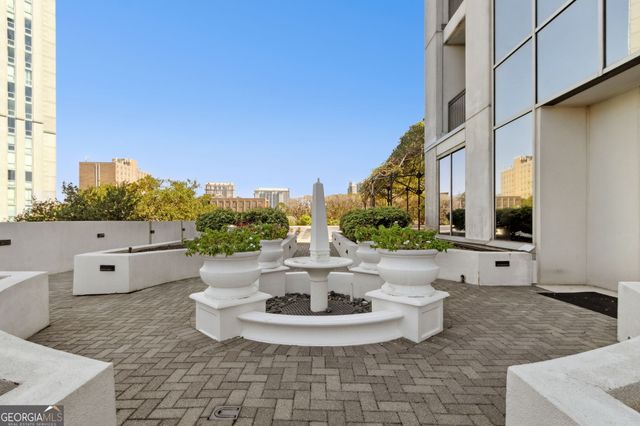 2828 Peachtree Road NE # 802, Atlanta, GA 30305