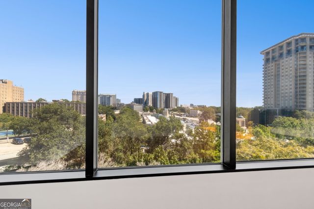 2828 Peachtree Road NE # 802, Atlanta, GA 30305