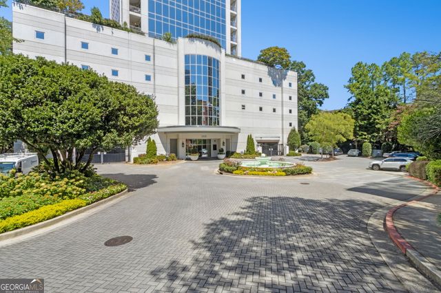 2828 Peachtree Road NE # 802, Atlanta, GA 30305