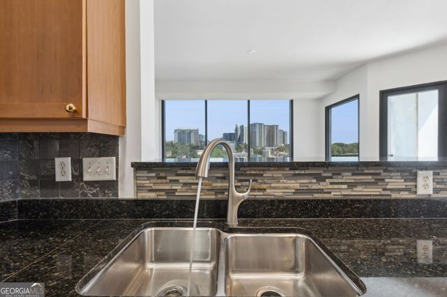 2828 Peachtree Road NE # 802, Atlanta, GA 30305