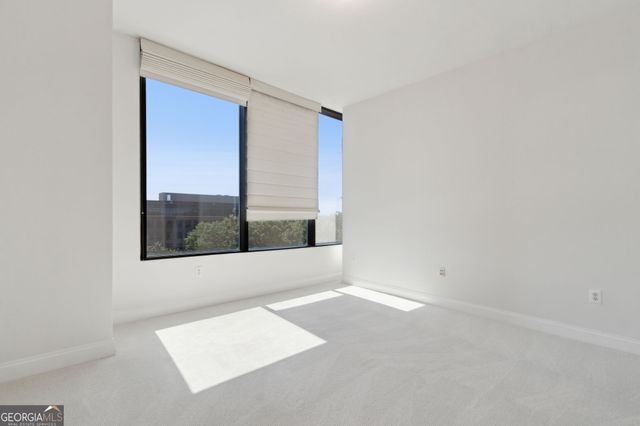 2828 Peachtree Road NE # 802, Atlanta, GA 30305