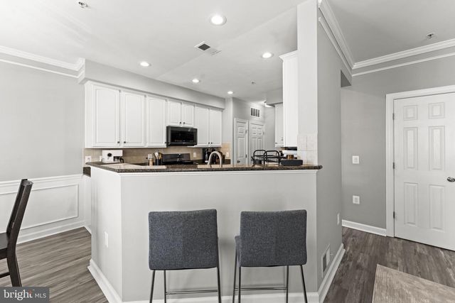 13649 VENTURI LN, Herndon, VA 20171