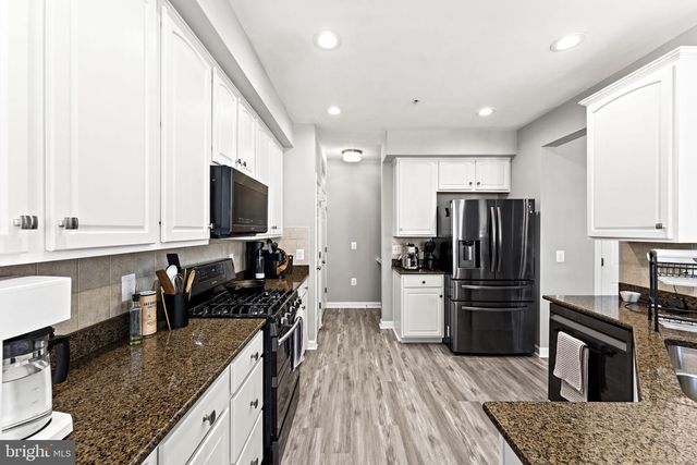13649 VENTURI LN, Herndon, VA 20171