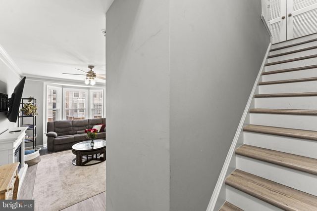13649 VENTURI LN, Herndon, VA 20171