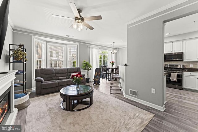 13649 VENTURI LN, Herndon, VA 20171