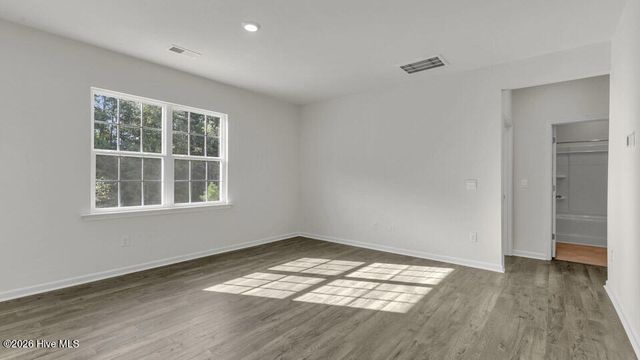 718 Lazy Elm Lane, Aberdeen, NC 28315