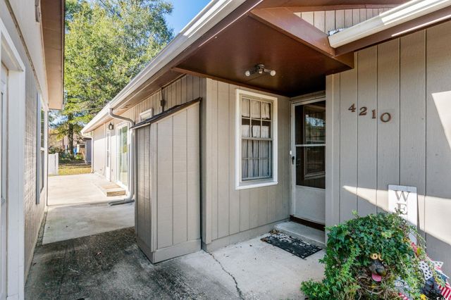 4210 Frank Mills Rd, Myrtle Beach, SC 29588