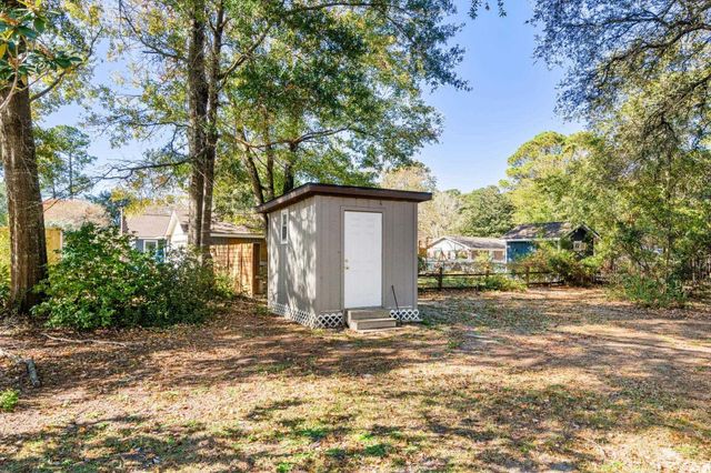 4210 Frank Mills Rd, Myrtle Beach, SC 29588