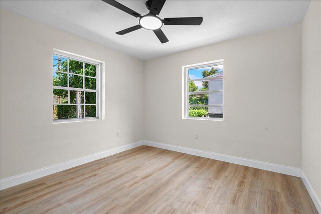 1306 S C Terrace, Lake Worth Beach, FL 33460