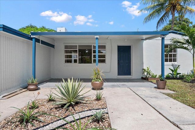 1306 S C Terrace, Lake Worth Beach, FL 33460