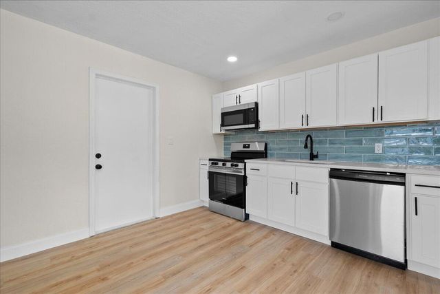 1306 S C Terrace, Lake Worth Beach, FL 33460