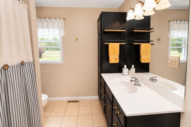 2946 S Collins Drive, La Porte, IN 46350
