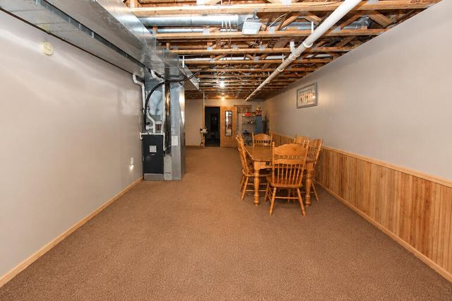 2946 S Collins Drive, La Porte, IN 46350