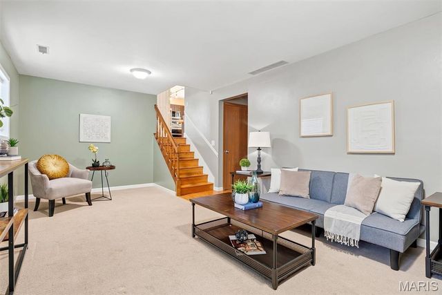 4 Voyager Drive, St Peters, MO 63376