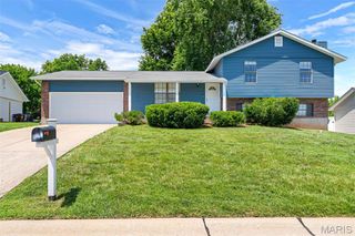 4 Voyager Drive, St Peters, MO 63376