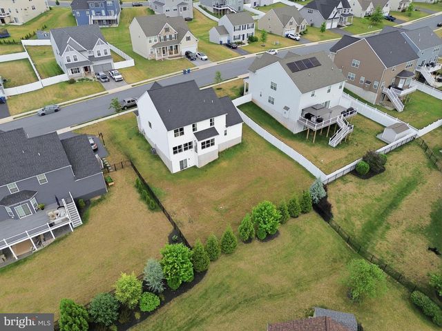216 HOLLYHOCK DR, Manchester, PA 17345