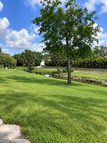 10113 TWIN LAKES Drive 24-E, Coral Springs, FL 33071