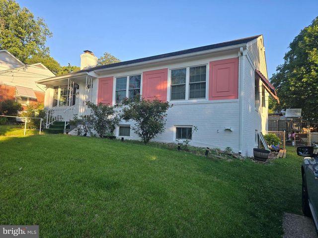 6012 MELVERN DR, Bethesda, MD 20817